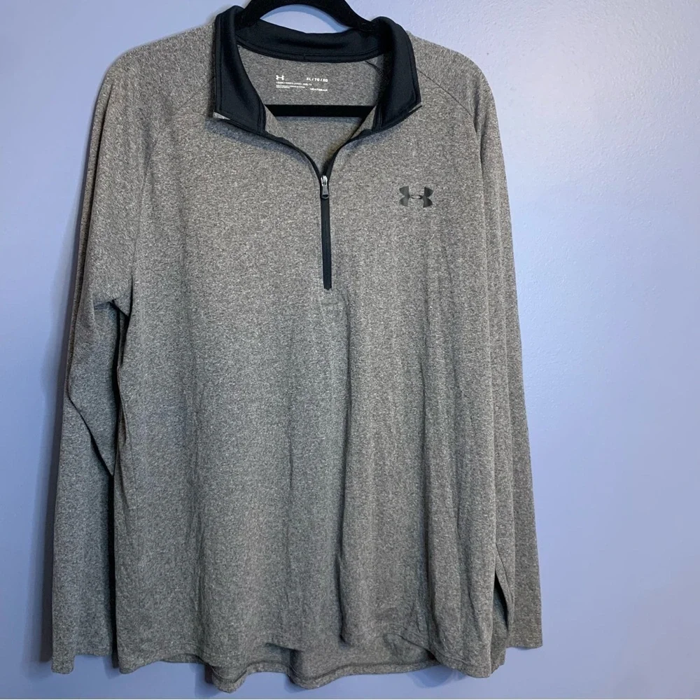 Under Armour HeatGear Gray Long Sleeve Quartezip - Size XL